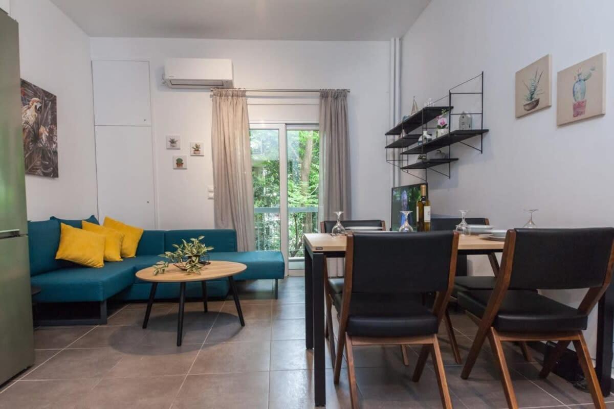 Elegant Urban Escape 1 Bd Apt In Kolonaki Apartment Атина Екстериор снимка