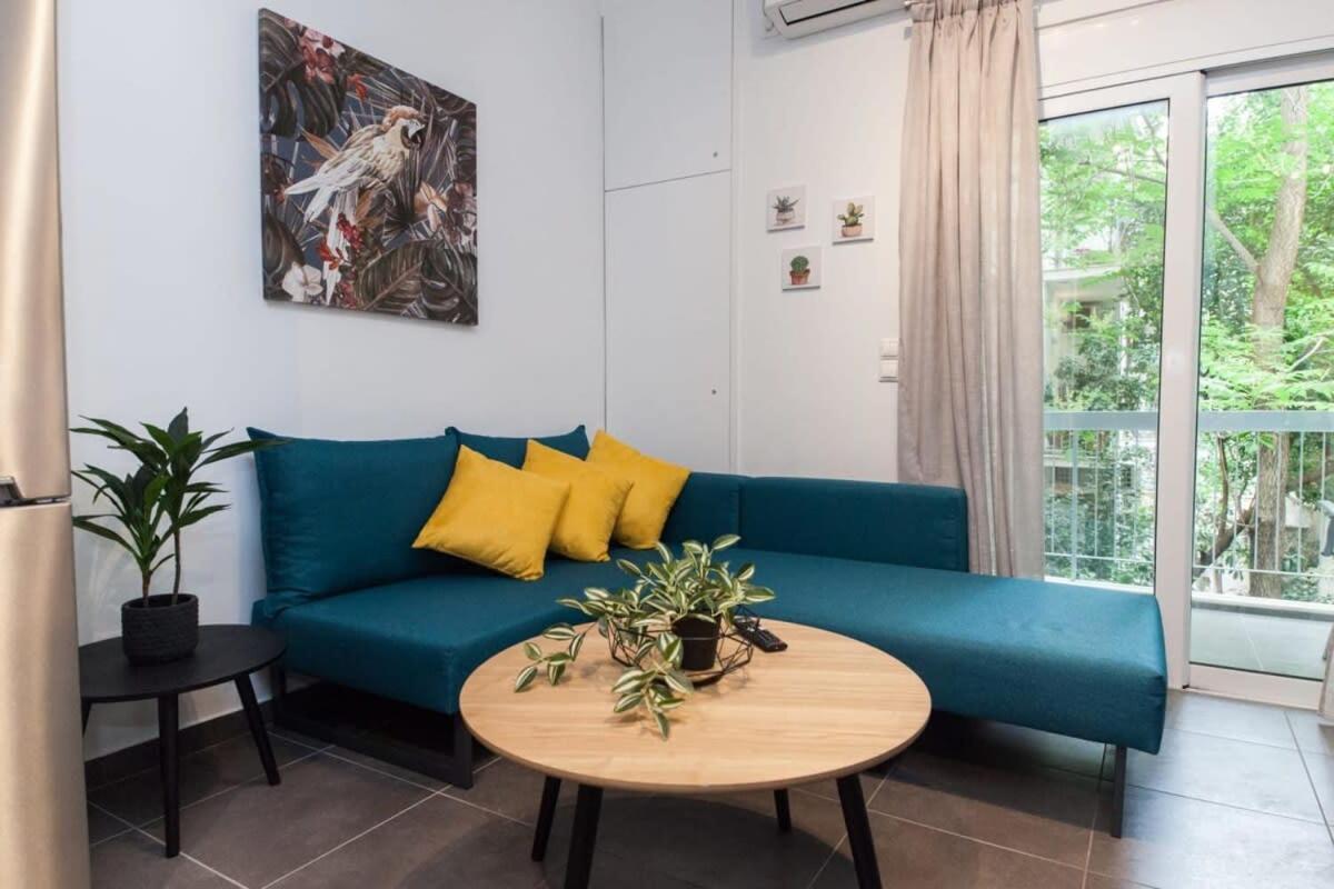 Elegant Urban Escape 1 Bd Apt In Kolonaki Apartment Атина Екстериор снимка